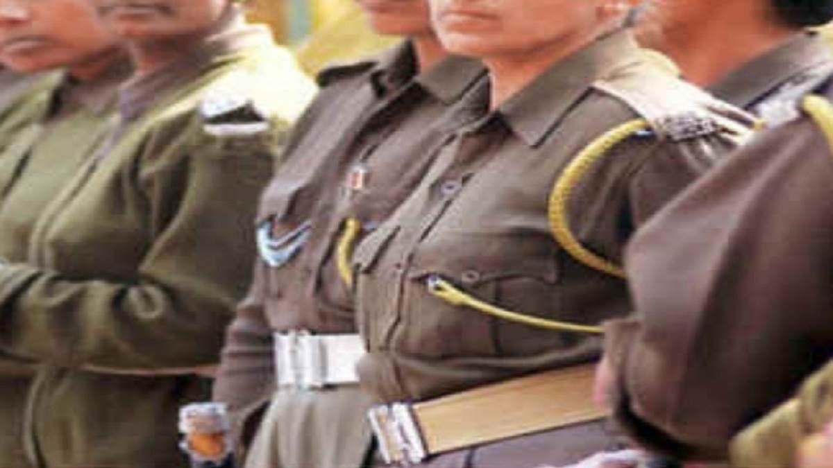 https://www.jagranimages.com/images/newimg/21012023/21_01_2023-lady_constable_23304020.jpg