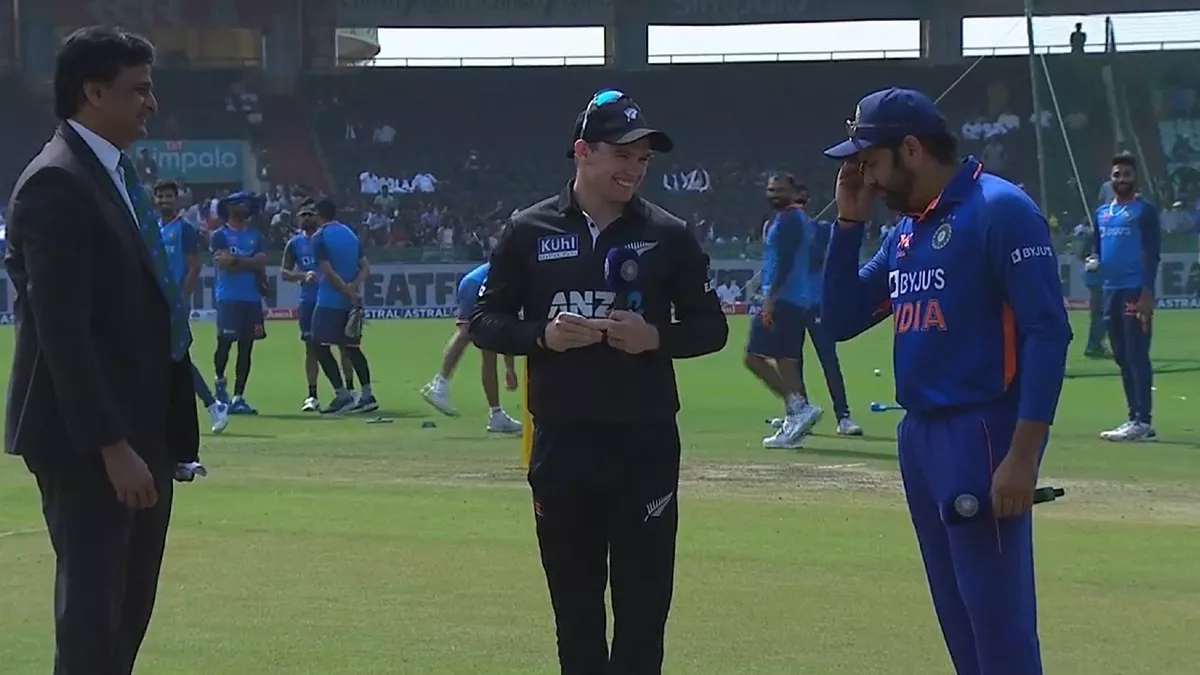 IND vs NZ 2nd ODI: गजब कप्तान हैं रोहित शर्मा, टॉस जीतने के बाद दिया ऐसा रिएक्शन की वायरल हो गया वीडियो