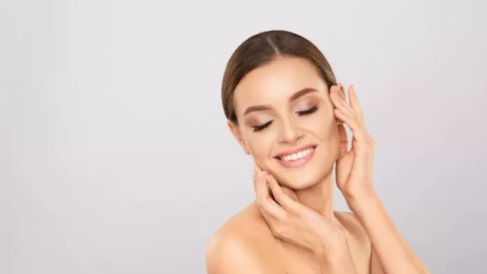 Vitamin for beautiful face : जानिए खूबसूरती बढ़ाने वाला विटामिन, आपकी त्वचा को देगा नेचुरल ग्लो 7 Vitamin for beautiful face