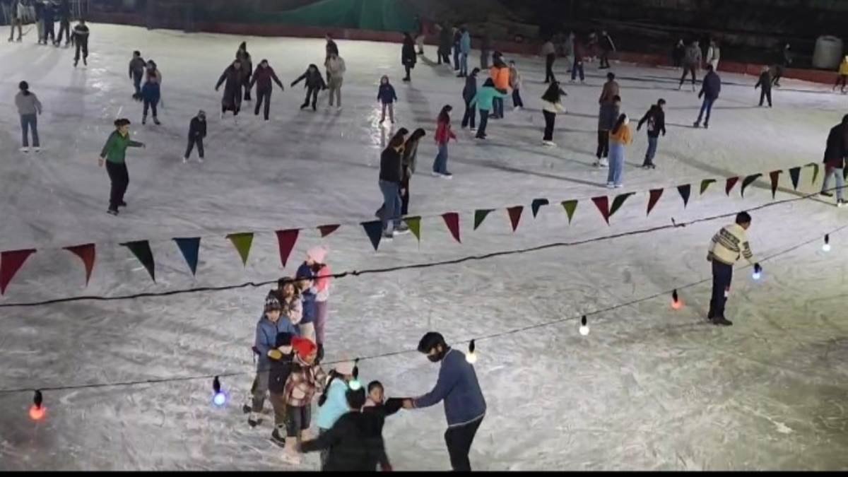 ice skating in himachal dry weather and cold gave relief to skaters 47 sessions held so far