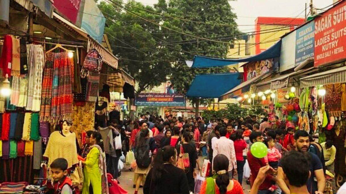 https://www.jagranimages.com/images/newimg/21012024/21_01_2024-market_delhi_23634659.jpg