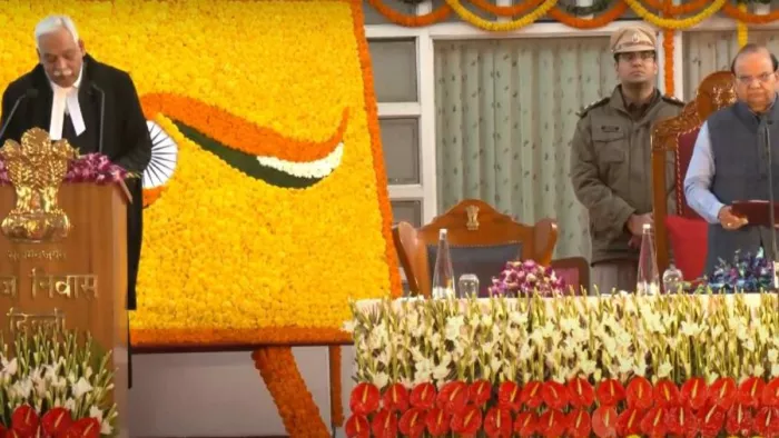 देवेन्द्र कुमार ने दिल्ली हाईकोर्ट के मुख्य न्यायाधीश के रूप में शपथ ली। फोटो जागरण