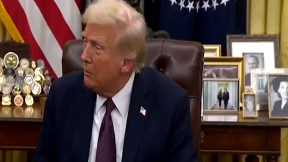 https://www.jagranimages.com/images/newimg/21012025/21_01_2025-donald_trump_1_23870426.jpg