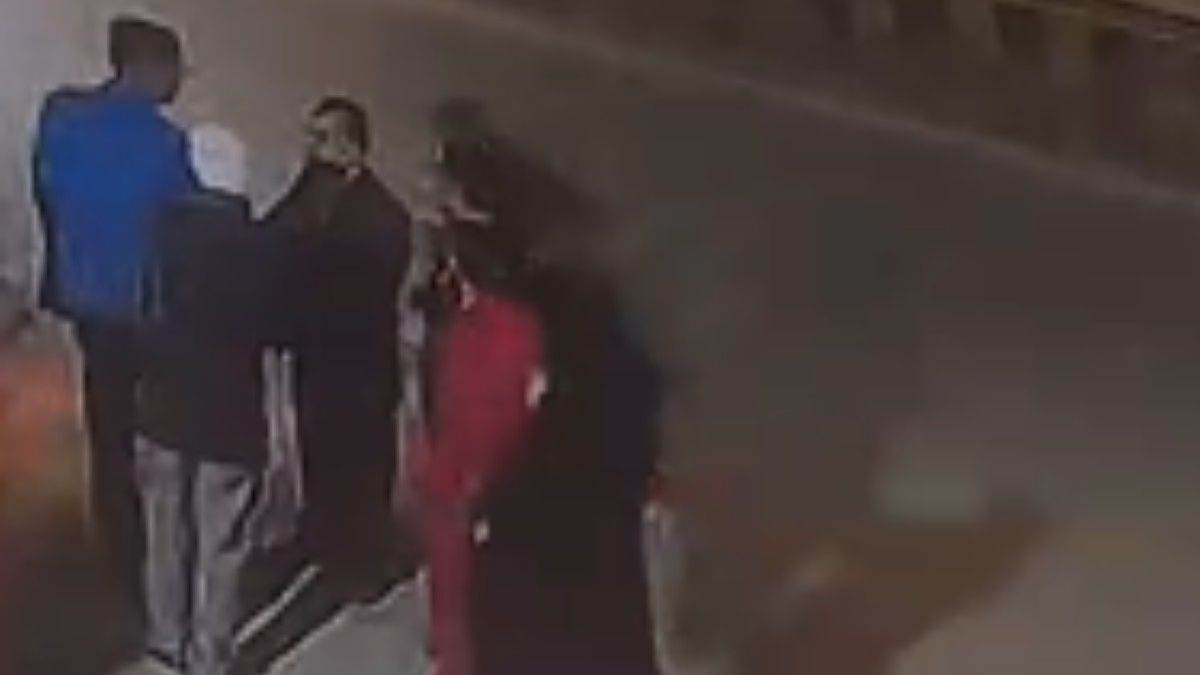 ncr bag full of rs 3 lakh snatched from groom uncle at wedding in ghaziabad