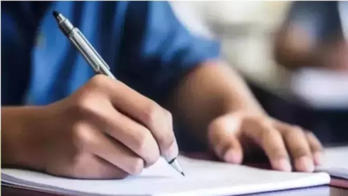नौवीं के 4.77 लाख परीक्षार्थी नहीं डाउनलोड कर पाए ऑनलाइन प्रवेश पत्र। (सांकेतिक फोटो)