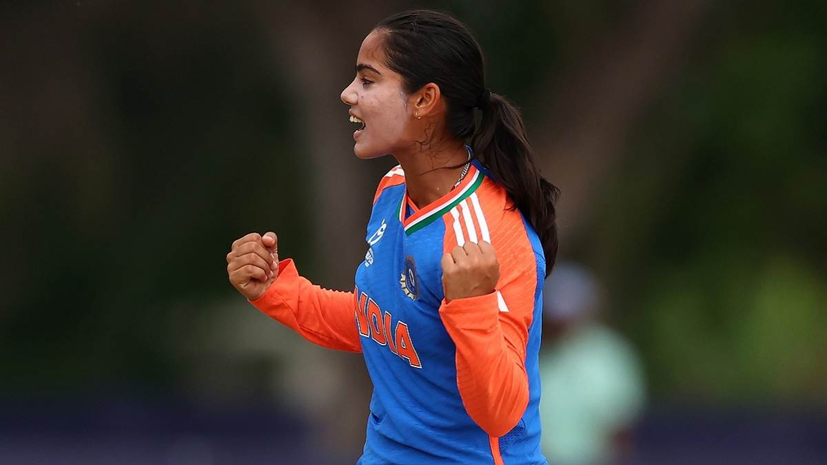 https://www.jagranimages.com/images/newimg/21012025/21_01_2025-vaishnavihattrick_23870523.jpg