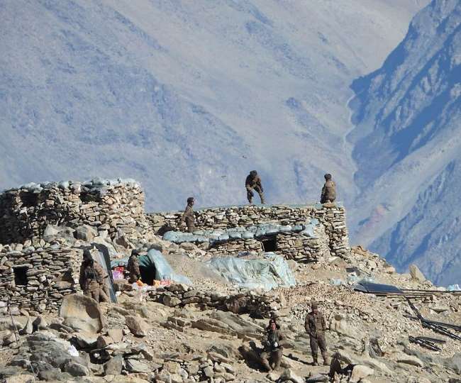 भारत और चीन टकराव के दूसरे मोर्चो पर भी तनाव दूर करने में जुटे।