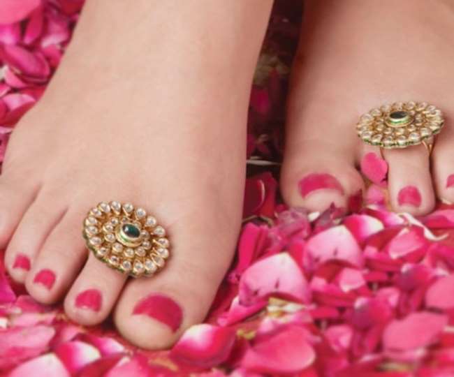 Buy Shaya 92.5 Sterling Silver Toe-rings for Women (Set of 2) Online At  Best Price @ Tata CLiQ