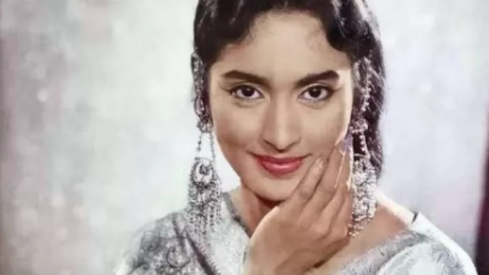 Nutan Death Anniversary Saudagar Actress Was Cried When Relative Called Her Ugly in Childhood/Instagram