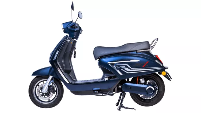iVoomi अपने सभी Electric Scooters पर 10 हजार रुपये तक का डिस्काउंट ऑफर कर रही है।