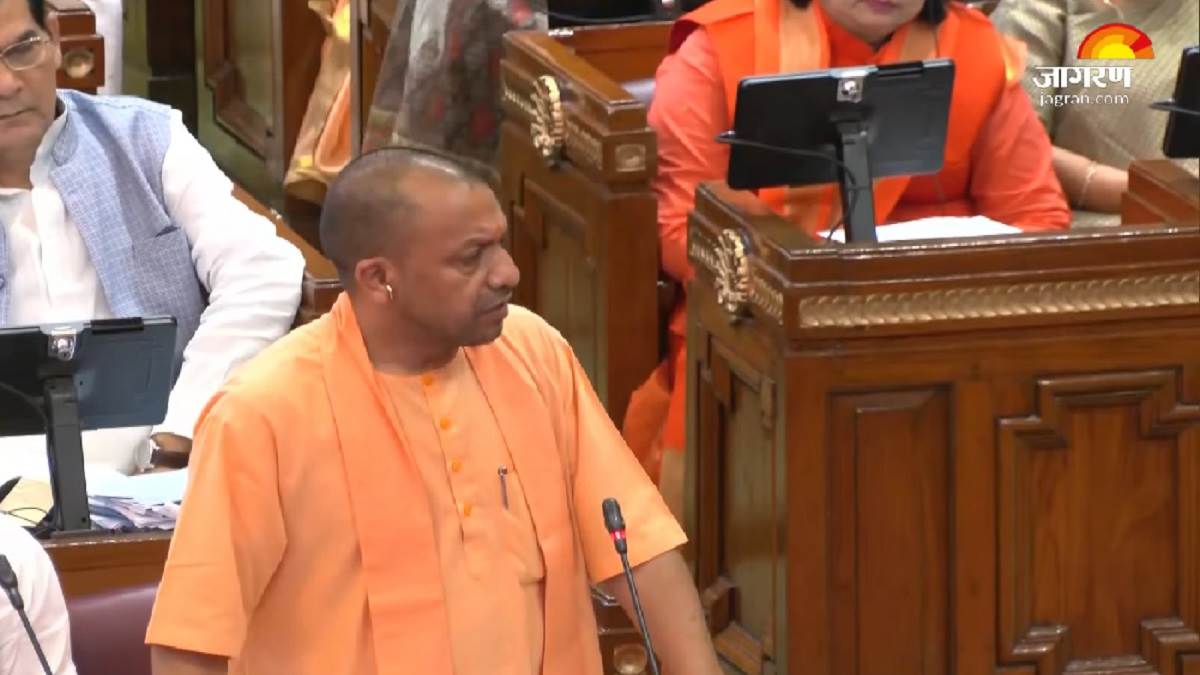 lok sabha elections 2024 bjp will win record number of lok sabha seats in up cm yogi adityanath told party officials