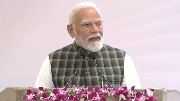PM Modi in SOUL Leadership Conclave पीएम मोदी मंच को संबोधित करते हुए। (फोटो- BJP X हैंडल)
