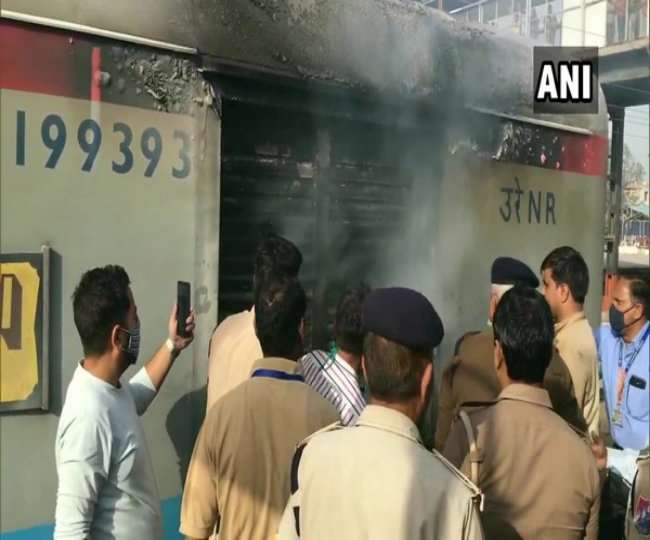 Lucknow-bound Shatabdi Express at Ghaziabad station on Saturday_ ANI