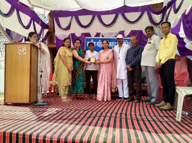 devralas aarti won 400 meters race