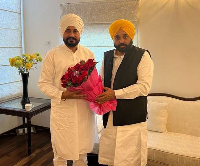 चरणजीत सिंह चन्नी ने भगवंत मान को पंजाब का सीएम बनने पर बधाई दी।