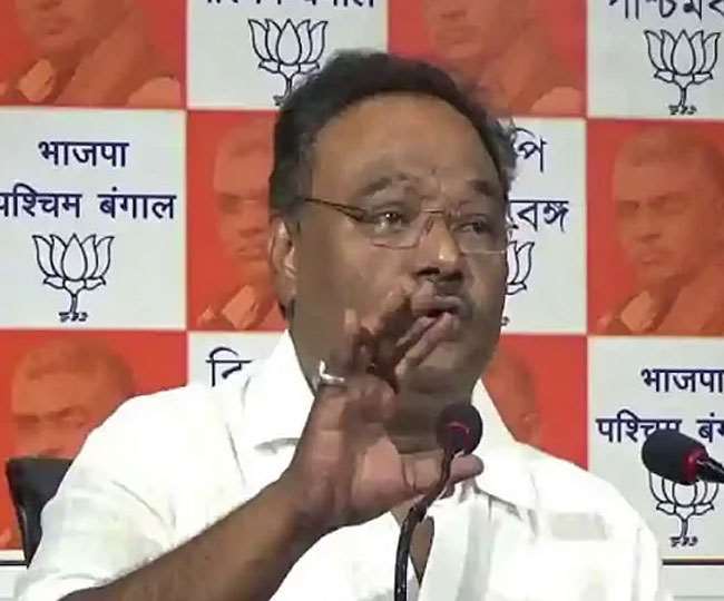 प्रदेश भाजपा के प्रवक्ता समिक भट्टाचार्य ने कहा- रसातल में पहुंच गई है बंगाल की कानून व्यवस्था - State BJP spokesperson Samik Bhattacharya said Bengal law and order has ...