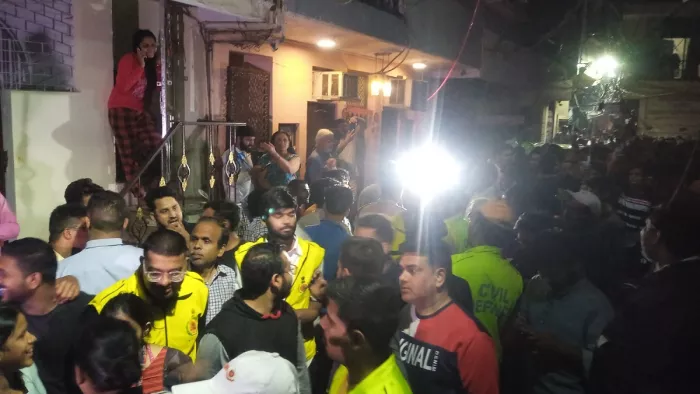 दिल्ली एनसीआर में आया भूकंप, झटके इतने तेज कि लोग घरों से निकले बाहर
