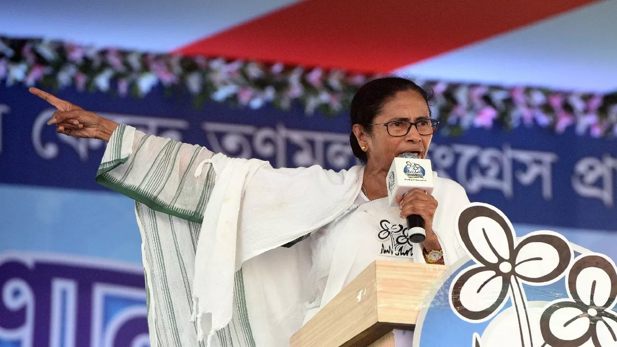 ममता बनर्जी ने लगाए मोदी सरकार पर भेदभाव के आरोप, 29-30 मार्च को धरना देने का एलान