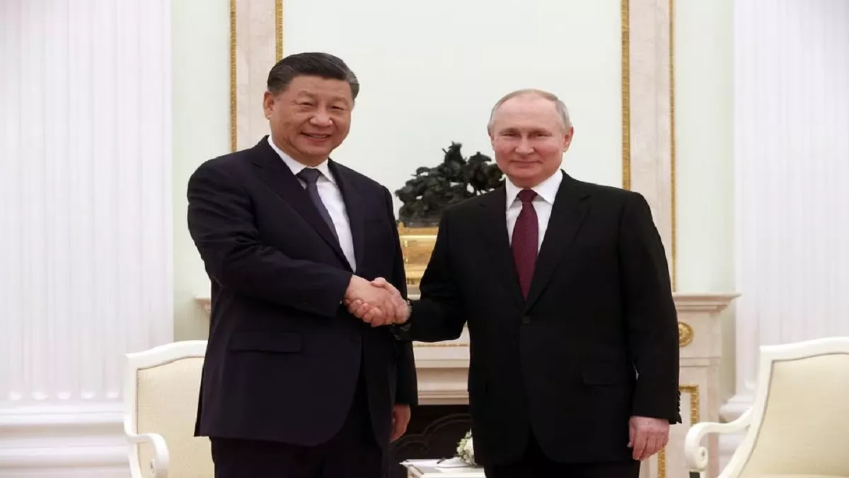चीनी राष्ट्रपति शी ने की अपने 'Dear Friend' पुतिन से मुलाकात, यूक्रेन पर हुई बातचीत; अमेरिका की बढ़ी चिंता