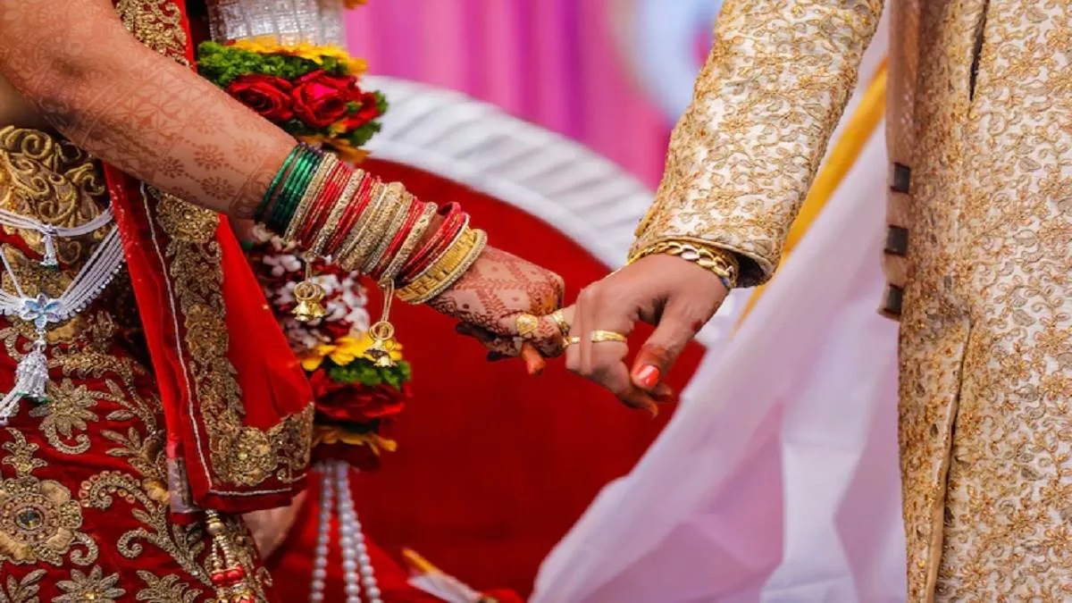 Wedding Dreams: सपने में खुद की शादी देखने का मतलब होता है खास, यहां जानें सबकुछ