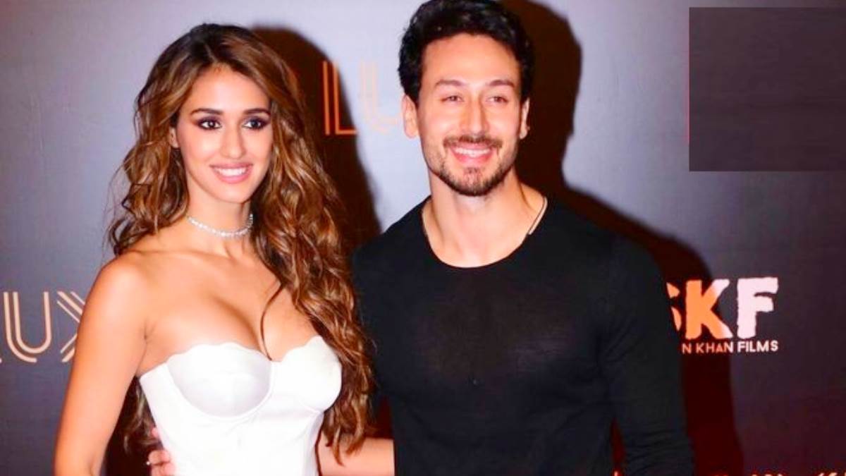 tiger shroff ignores disha patani request to sit next to her video goes viral