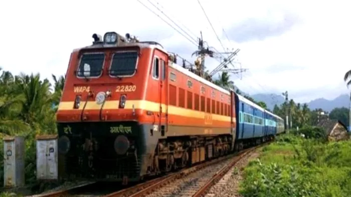 Holi Special Trains: रेलवे आज से चलाएगा होली स्पेशल ट्रेनें। फाइल फोटो