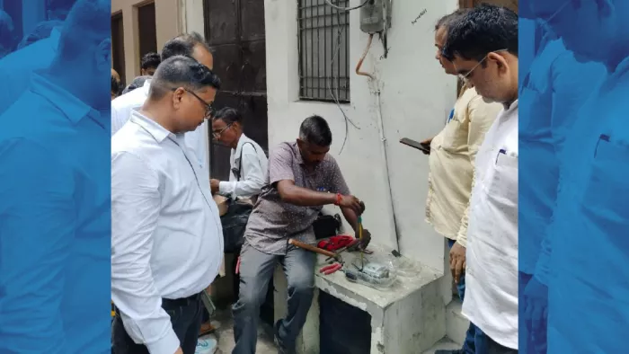 यूपी में बिजली विभाग का ताबड़तोड़ एक्शन - प्रतीकात्मक तस्वीर।
