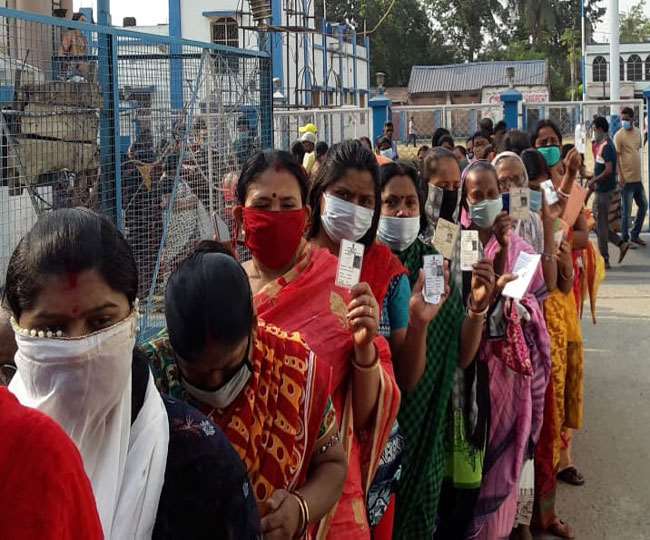 पिछले दो विधानसभा चुनावों में पुरुषों की अपेक्षा महिलाओं का मतदान फीसद रहा अधिक