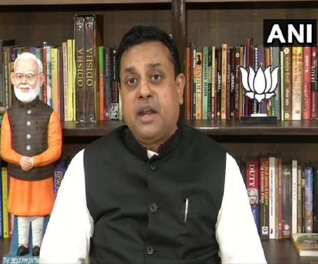 कांग्रेस पार्टी और गांधी परिवार कर रहा राजनीति, देश देगा जवाब : संबित पात्रा