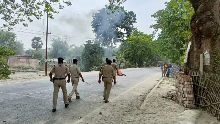 कटिहार में उत्पाद विभाग की टीम पर हमला