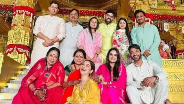 अंकिता लोखंडे ने पति संग मनाई महावीर जयंती। फोटो क्रेडिट- इंस्टाग्राम