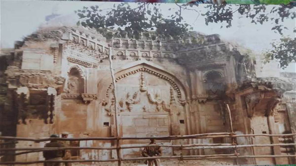 Varanasi Gyanvapi Case: धार्मिक स्थल का आकलन