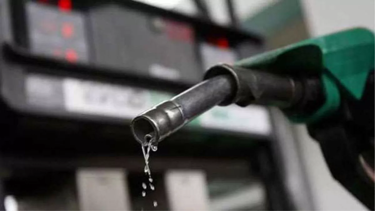 Petrol Diesel Price : पेट्रोल-डीजल के दाम शनिवार को भी स्थिर, उत्‍तराखंड के विभिन्‍न शहरों में क्‍या हैं दाम, पढ़ें