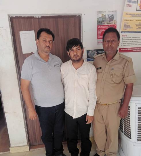 डीएमई जमीन मुआवजा घोटाले के दो आरोपित गिरफ्तार