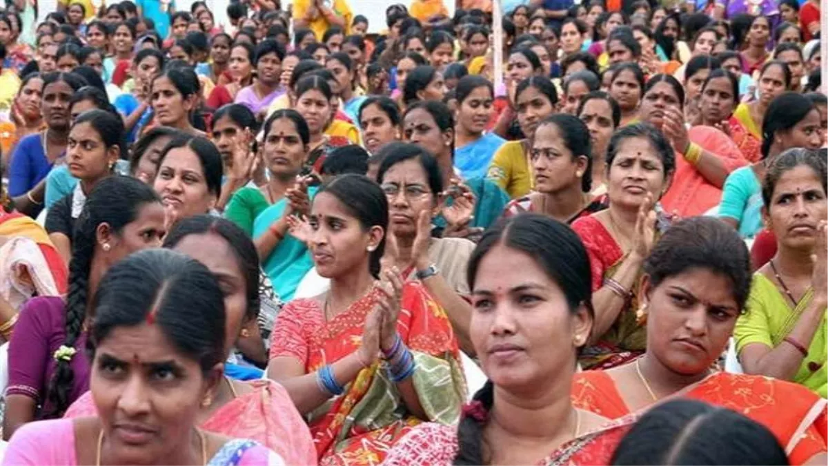 कर्नाटक: आउटसोर्स सरकारी नौकरियों में महिलाओं को 33 फीसदी आरक्षण देगी कर्नाटक सरकार