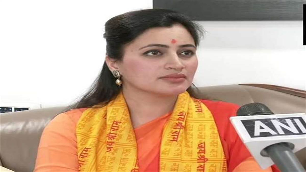 https://www.jagranimages.com/images/newimg/21052022/21_05_2022-navneet_rana_bmc_notice_22731437_115825448.jpg