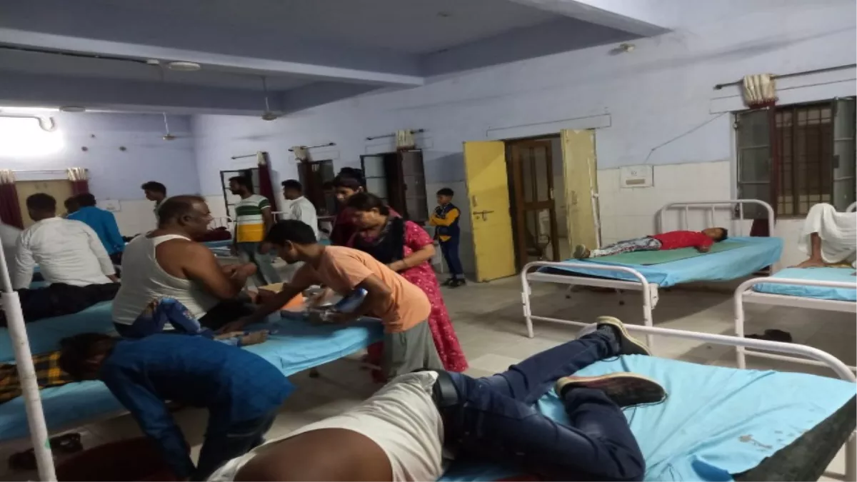 सुलतानपुर में नाश्‍ते के बाद दूल्‍हा समेत 28 बराती व घराती बीमार, जांच में जुटी स्‍वास्‍थ्‍य विभाग की टीम