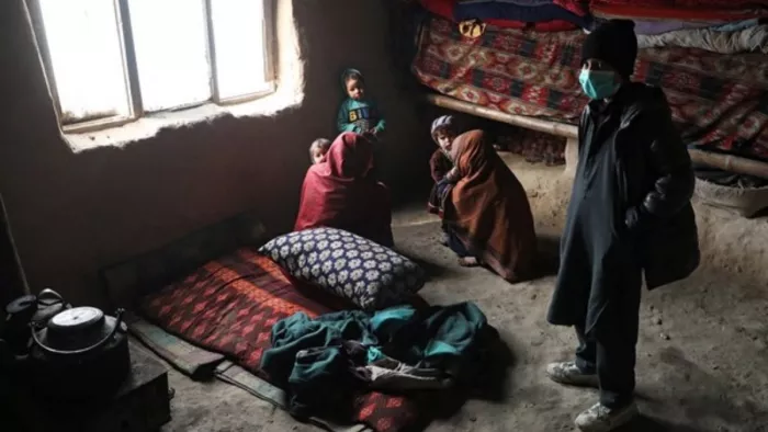 Afghanistan के हेलमंद प्रांत के निवासी दूषित पानी से परेशान