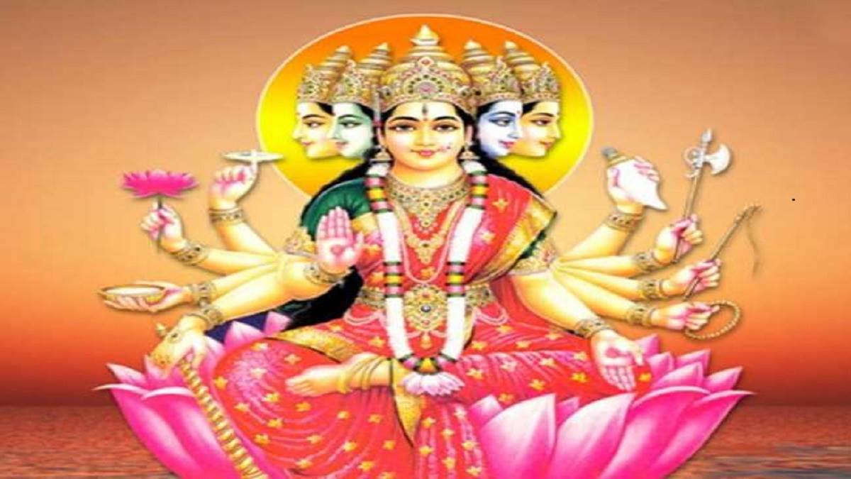 https://www.jagranimages.com/images/newimg/21052023/21_05_2023-gayatri_strotam_23418239.jpg