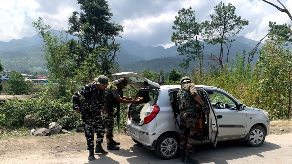 indian army and assam rifles took over the front in manipur ensuring the safety of vehicles on the national highway
