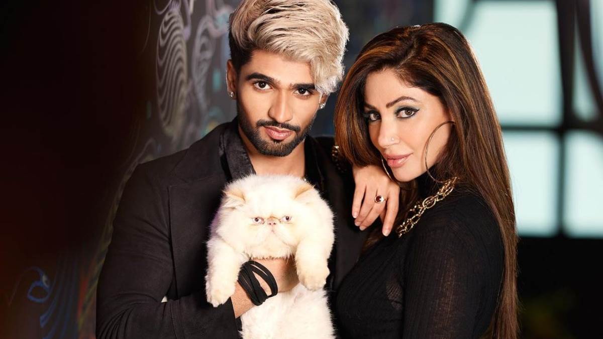 zeeshan khan and reyhna pandit break up the actress said now no one should ask me about zeeshan