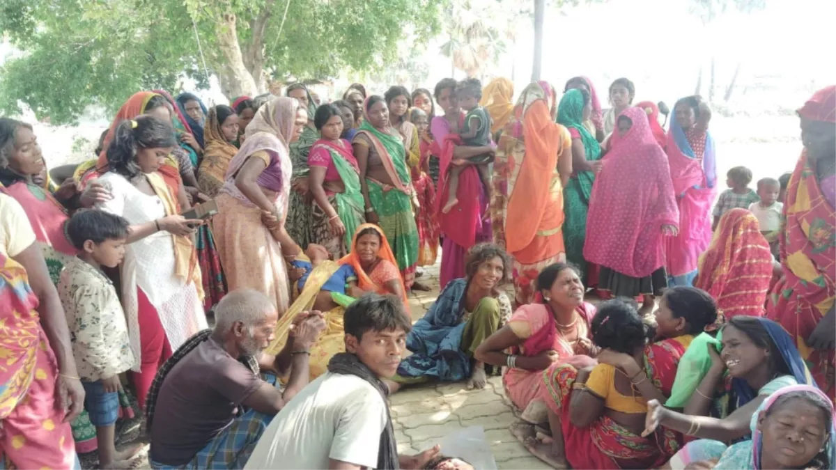 दो बाइक की टक्कर में जख्मी हुए तीन युवक, 2 की इलाज के दौरान मौत; मचा कोहराम