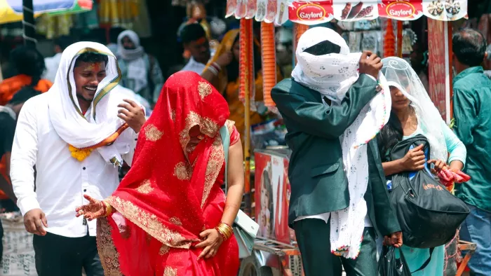यूपी-बिहार समेत राजस्थान, पंजाब में आने वाले कई दिनों तक भीषण गर्मी पड़ेगी (फोटो- एएनआई)