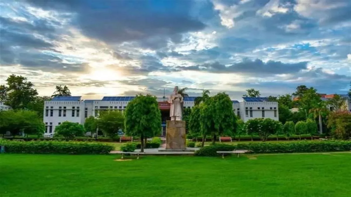 जामिया ने जारी किया बीएड फाइनल सेमेस्टर का रिजल्ट, छात्र यहां क्लिक कर पा सकते हैं अपनी मार्कशीट