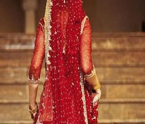 bride slaps groom as in laws arrive in jaunpur all can from incident during home admission