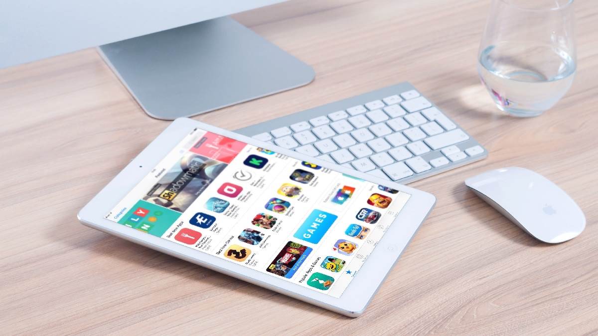 इन Apple iPad ने उड़ा दिए हैं सभी Tablets के छक्के, क्रिटिक्स भी तारीफ करने को हुए मजबूर