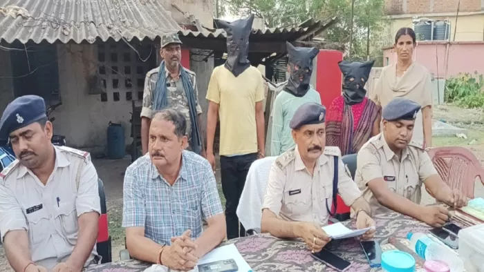 दुमका में मनीषा हत्याकांड का खुलासा, सौतन ने रास्ते से हटाने के लिए दी थी 2 लाख की सुपारी
