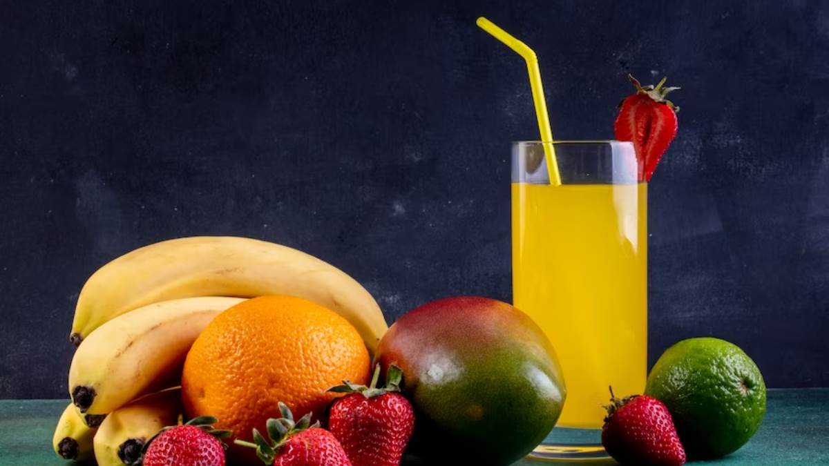 https://www.jagranimages.com/images/newimg/21062023/21_06_2023-mixed_fruit_juice_23447607.jpg