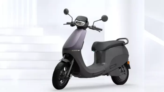 Ola S1 Series पर 15 हजार रुपये तक का डिस्काउंट ऑफर किया जा रहा है।