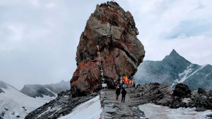 Shrikhand Mahadev का यह चित्र आधिकारिक वेबसाइट द्वारा लिया गया है